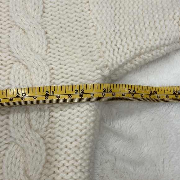 United Colours of Benetton Shetland Sweater - Picture 10 of 13